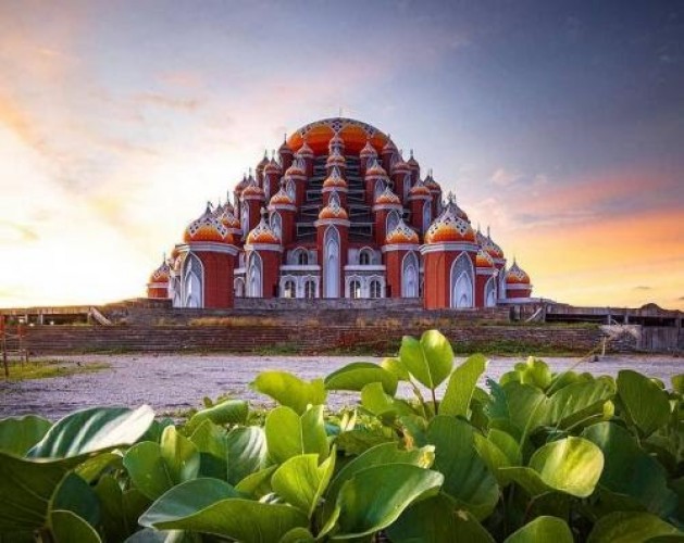 Lima Masjid Megah di Makassar yang Jadi Tempat Wisata Religi