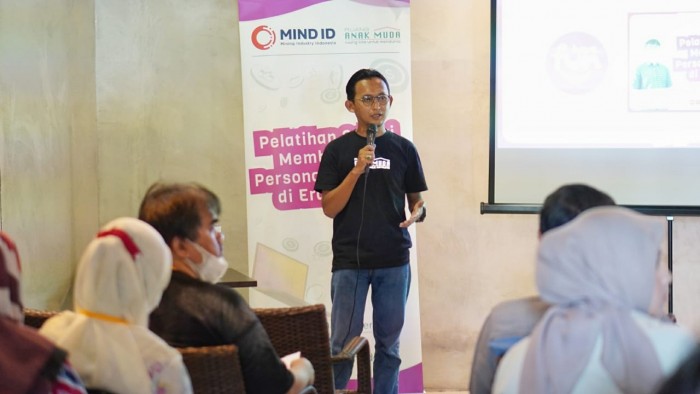 Workshop Personal Branding, Robert: Sosial Media Harus Dimaksimalkan Secara Konstruktif 
