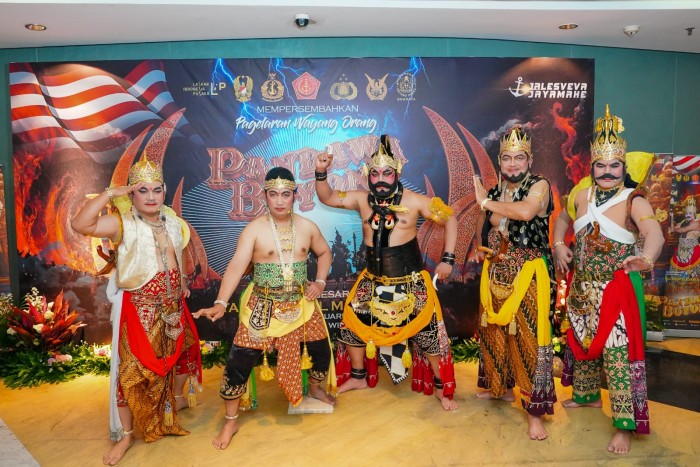 Panglima dan Kapolri  Main Wayang Orang: Lestarikan Budaya hingga Perkokoh Sinergitas TNI-Polri