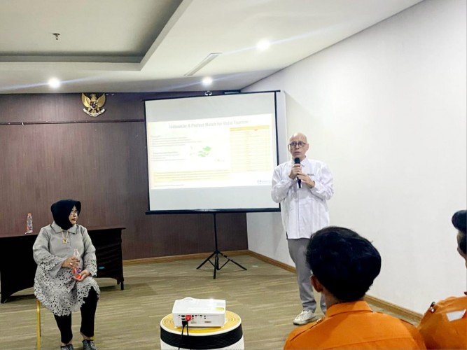 Kajian Halal Tourism di Halal Bi Halal Hotel Java Lotus Jember 
