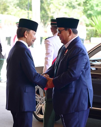 Jaga Hubungan Bilateral, Prabowo Kunjungi Brunei