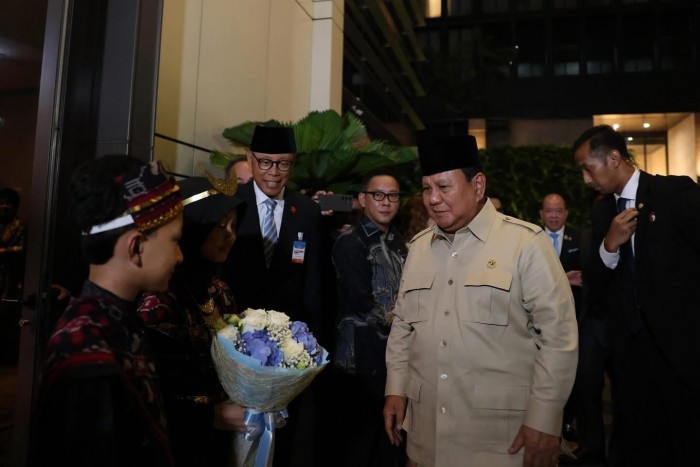 Presiden Prabowo  Disambut Hangat Diaspora di Thailand 