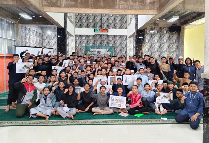 Roadshow Baitul Maqdis Goes To School, KITA Palestina Edukasi Santri Ponpes Villa Tahfiz Himmatul Qur\