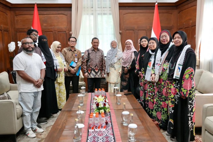 Wamenlu Anis Matta Bersama APWCQP Serukan Gerakan Massif Dukung Kemerdekaan Palestina