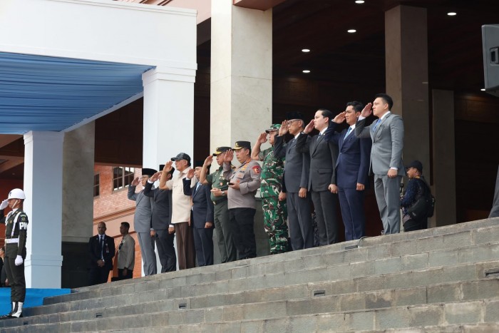 Menhan RI Dampingi Presiden Tinjau Lab Bahasa Prancis di Akmil