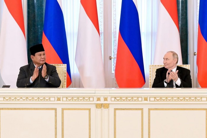 Pertemuan Bilateral Presiden Prabowo dan Presiden Putin Bagian Penting 75 Tahun Hububgan Diplomatik