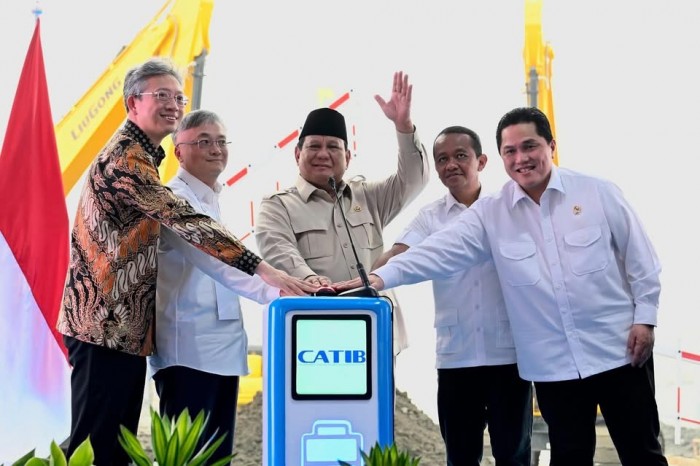 Presiden Prabowo Resmikan Proyek Baterai Terbesar di Asia Tenggara