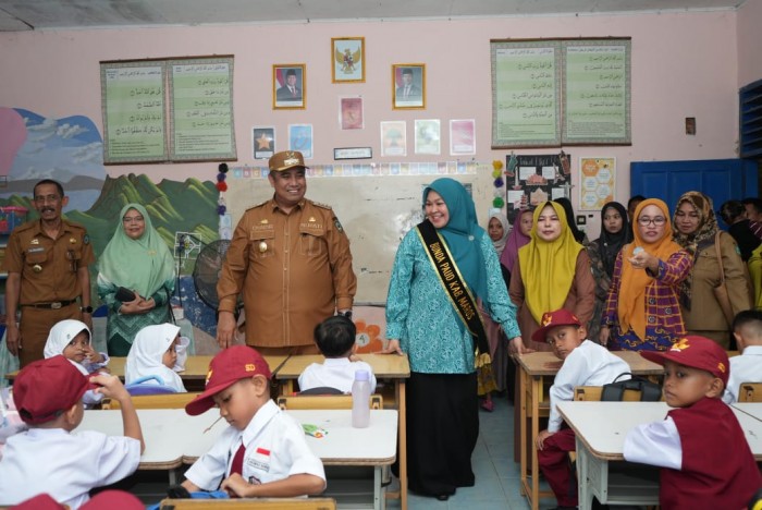 Hj. Ulfiah Nur Yusuf Chaidir, Pantau Transisi Menyenangkan dari  PAUD ke SD