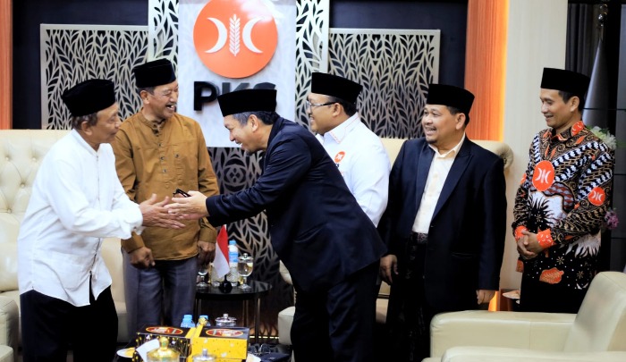Presiden PKS Terima Kunjungan Kiyai dan Ulama Berlatar Belakang NU