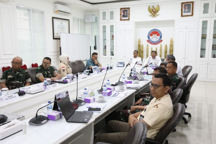 Rektor Unhan RI Dorong Penguatan Struktur Akademik Unhan RI Jadi Fokus Dialog Strategis dengan Delegasi Diktisaintek.