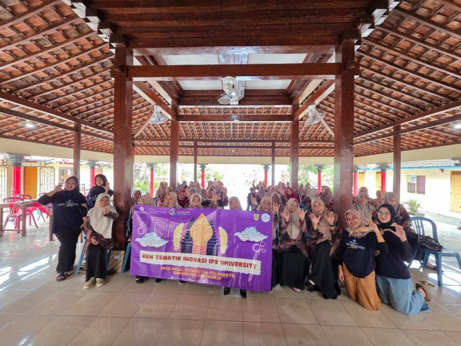 Tim KKN-T IPB University 2025 Bantu UMKM Desa Bulu Urus Legalitas Usaha dan SertifikatHalal