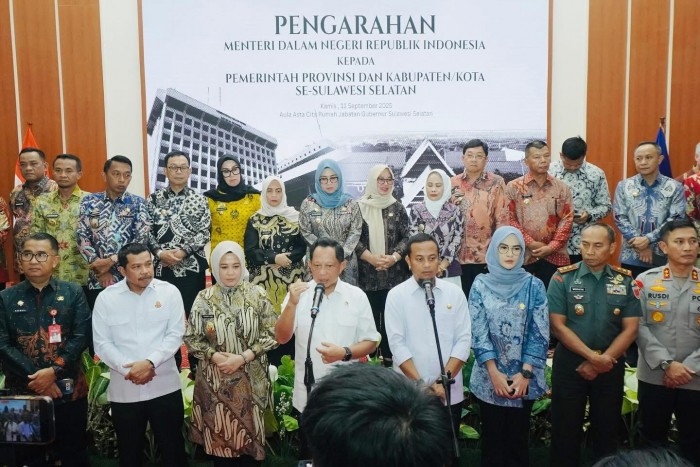 Wujud Sinergi Pemerintah Pusat dan Daerah, Pangdam XIV/Hsn Hadiri Rapat Forkopimda Bersama Mendagri RI