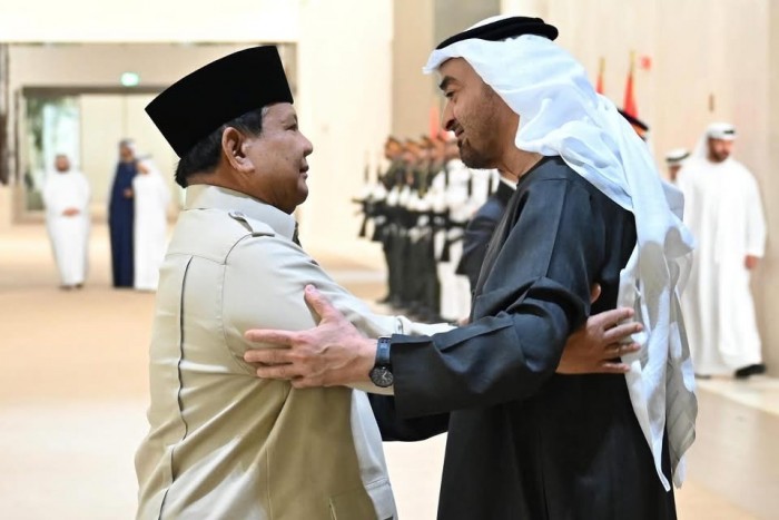 Presiden Prabowo dan Presiden MBZ Bahas Dinamika Global dalam Pertemuan di Abu Dhabi