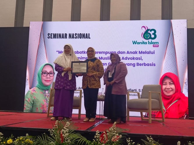 Memartabatkan Perempuan dan Anak Lewat Kepemimpinan Muslimah