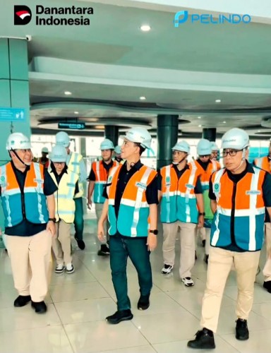 Direktur Teknik PT Pelabuhan Indonesia (Persero) Tinjau Terminal Penumpang Anging Mamiri dan Pelabuhan Paotere