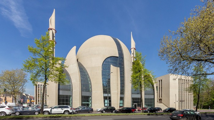 Foto : Keindahan dan Keunikan Masjid Besar di Cologne, Jerman